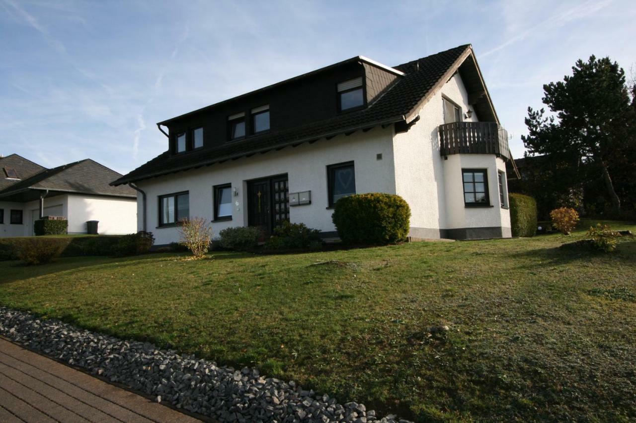 Ferienwohnung Munterleyblick Gerolstein Exterior foto